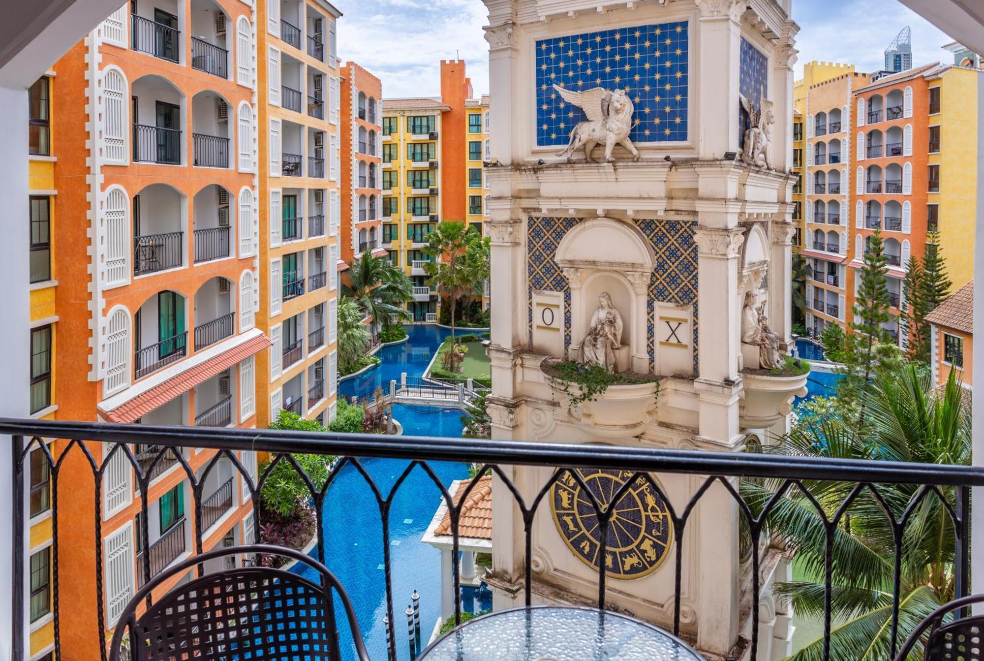 Venetian Pattaya Джомтьен