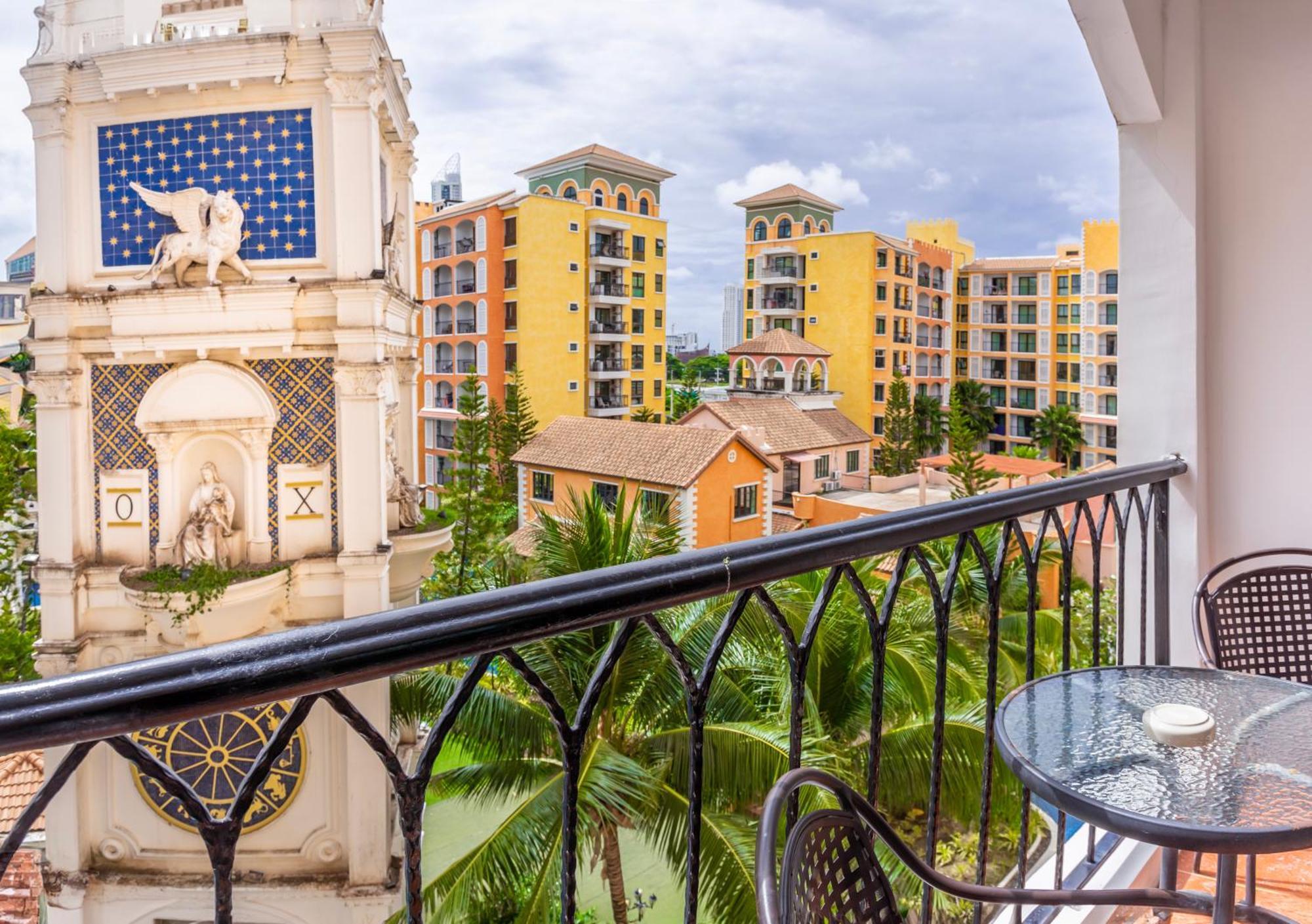 Venetian Pattaya Апартаменты